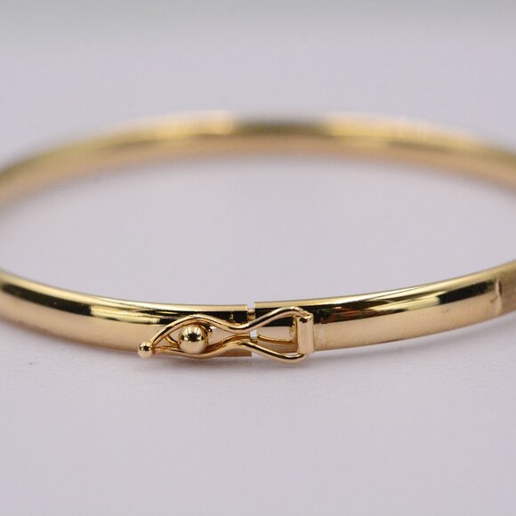 10K Baby Bangle - Picture 10 of 13